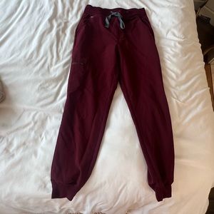 Womens figs high waisted Zamora joggers burgundy